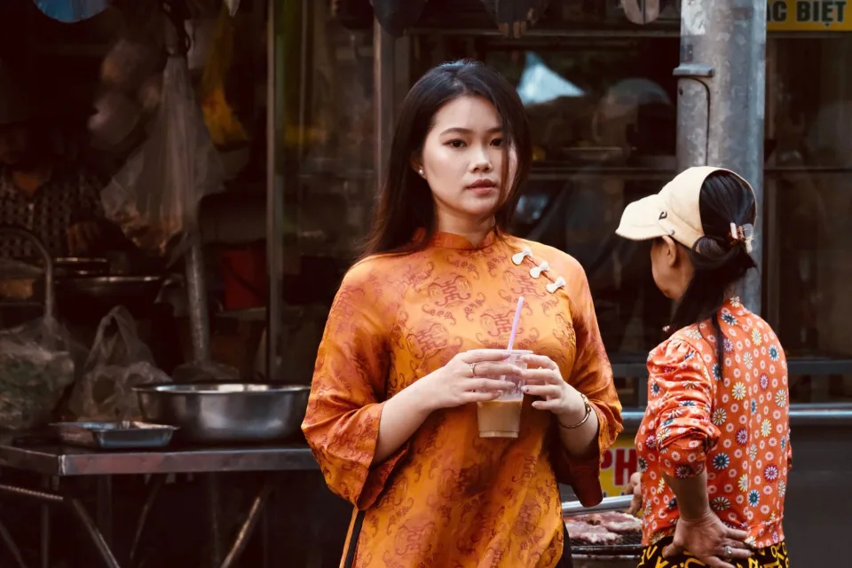 Bàn ăn tại Cafe Dung